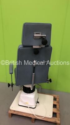 Unknown Make of Electric Dental Chair with Controller (Powers Up) *S/N FS0207445* - 6