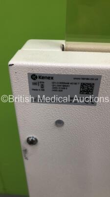 Kenex X-Ray Screen GTN (01) 0 5055449 40180 7 - 4