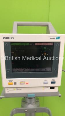 Philips M3046A M3 Patient Monitor on Stand with Philips M3000A Opt 06 Module with ECG/Resp / SPO2, NBP, Press and Temp Options (Powers Up) *S/N DE850158452* - 4