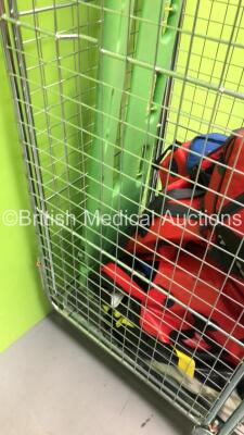 Mixed Cage Including Ambulance Bags, RedVac Vacuum Mattress and Scoop Stretcher (Cage Not Included) - 4