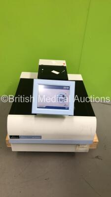 PerkinElmer Wallac Wizard 2 2470 Automatic Gamma Counter S/W 1.00 Rev2 (Powers Up) *S/N 10095564* - 2