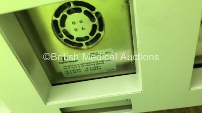 PerkinElmer Wallac Wizard 2 2470 Automatic Gamma Counter S/W 1.00 Rev2 (Powers Up) *S/N 10095564* - 10