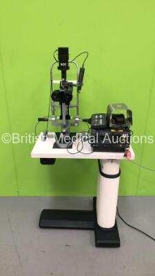 Haag Streit Bern SL 900 Slit Lamp with Binoculars, 2 x 12,5x Eyepieces, Lumenis Attachment, Lumenis Novus Spectra Laser Ref 0642-510-01 with Key (Powers Up - Key Included) *S/N 10070* **Mfd 09/2008** - 3