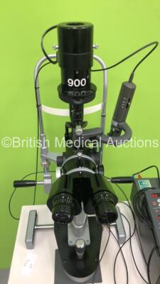 Haag Streit Bern SL 900 Slit Lamp with Binoculars, 2 x 12,5x Eyepieces, Lumenis Attachment, Lumenis Novus Spectra Laser Ref 0642-510-01 with Key (Powers Up - Key Included) *S/N 10070* **Mfd 09/2008** - 4