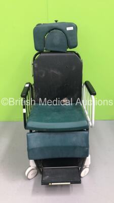 Hausted Electric Minor Ops Chair with Chair (Powers Up)