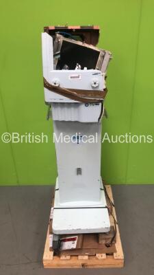 Hamilton Medical Ventilator (Damaged - Spares and Repairs)