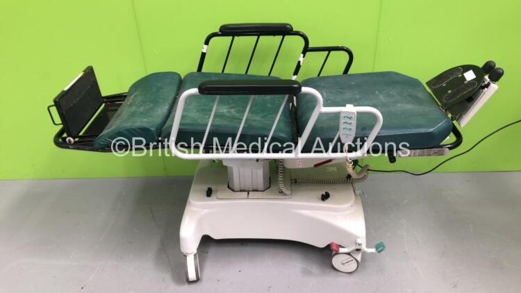Steris Hausted Electric Patient Couch with Controller - Missing Head Cushion (Powers Up - Tested Working)