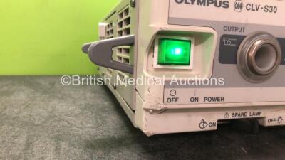 Olympus CLV-S30 Endoscopy Light Source (Powers Up with Alarm and Damaged Casing-See Photos) - 2