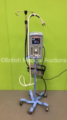 Viasys Infant Flow SiPAP Unit on Stand Part No 675-CFG-004 (Powers Up) *S/N AKN01174* **Mfd 03/2009**