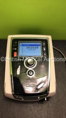 ResMed Stellar 100 CPAP Unit (Powers Up) *SN 20160659326*