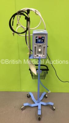 Viasys Infant Flow SiPAP Unit on Stand Part No 675-CFG-004 (Powers Up) *S/N AKN01172* **Mfd 03/2009**