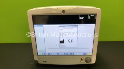 GE B650 Touch Screen Patient Monitor *Mfd 01-2014* (Powers Up, Damaged Casing, See Photos)