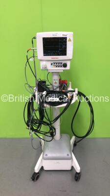 MedRad Veris MR Monitoring System Ref 3010981 with Leads on Stand (Powers Up) *S/N 033760*