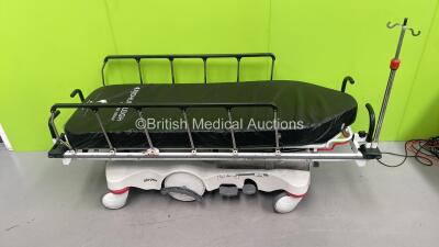 Stryker Big Wheel Hydraulic Patient Trolley with Mattress (Hydraulics Tested Working)