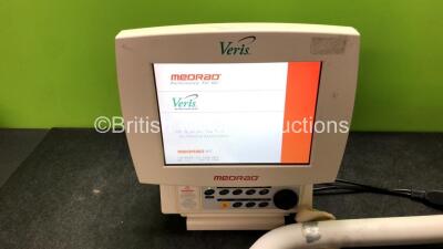 Veris MedRad MR Monitoring System Remote Display *Version 3.2* (Powers Up) 1 x MedRad Mark V ProVis MR Injector