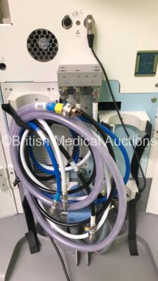 Drager Primus Infinity Empowered Anaesthesia Machine Software Version - 4.30.00 Operating Hours - Ventilator 2111 h - Mixer 12779 h with Hoses (Powers Up) *S/N ASCJ-0076* - 5