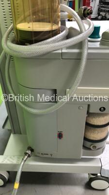 Datex-Ohmeda Aestiva/5 Anaesthesia Machine with Datex-Ohmeda 7100 Ventilator Software Version 1.4 with Bellows, Absorber and Hoses (Powers Up) *S/N AMVM00133* - 3