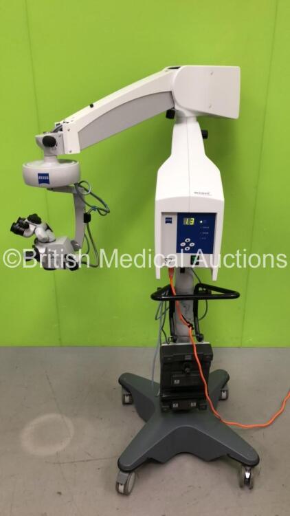 Zeiss OPMI Visu 150 Surgical Microscope with 2 x Zeiss F170 Binoculars, 2 x 12,5x Eyepieces, Zeiss f200 APO Lens on Zeiss S7 Stand and Footswitch (Powers Up with Good Bulb) *374844*