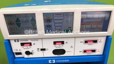 Covidien ForceTriad Electrosurgical /Diathermy Unit Software Version 4.0 on Stand with Footswitches (Powers Up) *S/N T3G36066EX* **Mfd 07/2013** - 2