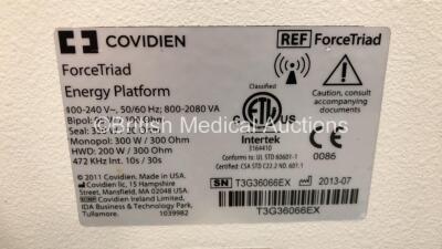 Covidien ForceTriad Electrosurgical /Diathermy Unit Software Version 4.0 on Stand with Footswitches (Powers Up) *S/N T3G36066EX* **Mfd 07/2013** - 6