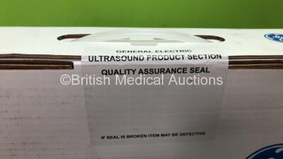 GE L8-18i-RS Ultrasound Transducer / Probe *Mfd - 05/2021* in Case (Unused in Original Box and Packaging, Box Seal Cut for Photographic Purposes, See Photo for Uncut Seal, Untested) - 2