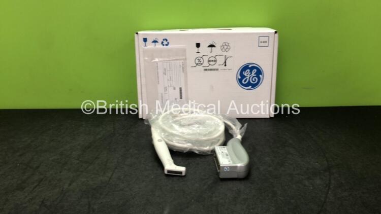 GE L8-18i-RS Ultrasound Transducer / Probe *Mfd - 05/2021* in Case (Unused in Original Box and Packaging, Box Seal Cut for Photographic Purposes, See Photo for Uncut Seal, Untested)