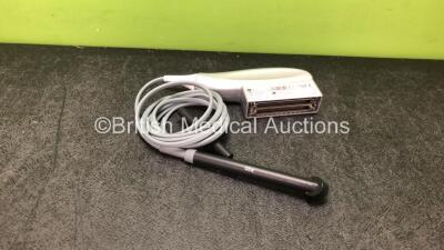 GE P2D Ultrasound Transducer / Probe *Mfd - 03/2021* in Case (In Excellent Cosmetic Condition, Untested) - 2