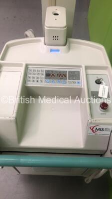 Shimadzu Mobile Art Plus Mobile X-Ray System MUX-100H (Powers Up with Key - Key Included) *S/N 0262Z16704* **Mfd 02/2007** - 3