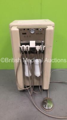 Midmark VetPro 100 Dental Delivery Unit with Hoses and 1 x Handpiece (Powers Up - Missing Dials - See Pictures)