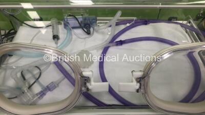 Drager Globetrotter GT5400 Stretcher with Drager Isolette TI500 Incubator, Biomed CrossVent 2i+ Ventilator and Accessories (Powers Up) *S/N ITU-1874* - 4