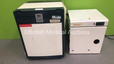 1 x Dometic Drugs Fridge and 1 x Electrothermal Drugs Fridge (Both Power Up) *S/N FS0108748 / FS0111269*