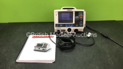 Medtronic Lifepak 20 Defibrillator / Monitor Including Pacer, ECG, SpO2 and Printer Options with 1 x 3 Lead ECG Lead, 1 x Paddle Lead and 1 x Operating Manual (Powers Up) *SN 31051409*