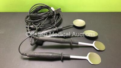 Job Lot Including 1 x Philips M1742A Internal Hard Paddle and 1 x Zoll 8011014104 Internal Hard Paddle