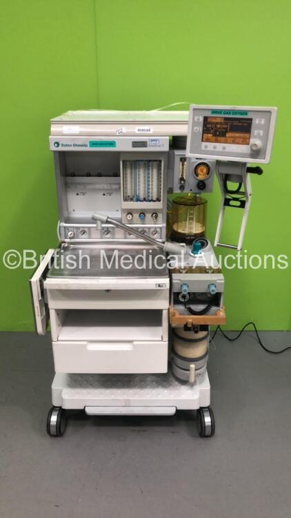 Datex-Ohmeda Aestiva/5 Anaesthesia Machine with Datex-Ohmeda Aestiva SmartVent Software Version 3.5 with Bellows, Absorber and Hoses (Powers Up) *S/N AMRF00646*