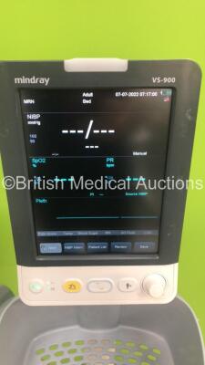 2 x Mindray VS-900 Vital Signs Monitors (Both Power Up) *S/N FV-8C026537 / FV-03035292* - 2