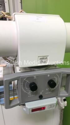 GE AMX 4 Plus-IEC Mobile X-Ray Model 2275938 (Power Up with Key - Key Included) *S/N 1005950WK9* **Mfd 01/2006* - 5