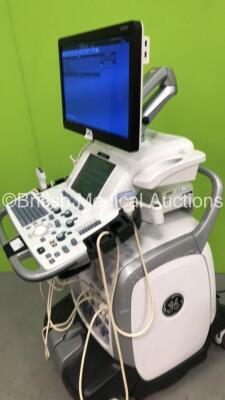 GE Logiq E9 XDClear Flat Screen Ultrasound Scanner Model 5205000-9 *S/N 200592US6* **Mfd 03/2016** Software Version R6 with 4 x Transducers / Probes (C1-6 Ref 5418916 *Mfd 02/2016* / IC5-9-D Ref 5492351 *Mfd 09/2017* / L8-18i Ref 5336965 *Mfd 2017-11* and - 15