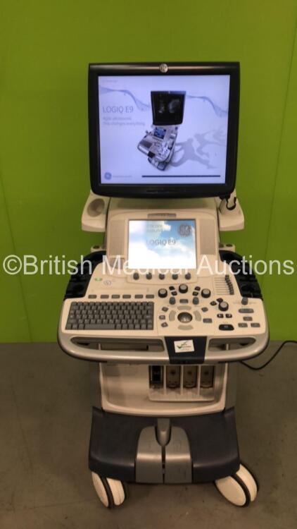 GE Logiq E9 Flat Screen Ultrasound Scanner Ref 5205000-4 Software Version R2.0.5 *Mfd 03 - 2010* with Sony Graphic Printer UP-D897 (Powers Up) *99270US1*