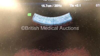 GE Voluson-i BT14 Portable Ultrasound Scanner *Mfd - 03/2004* Software Version - CC200 with 1 x 4C-RS Ultrasound Transducer / Probe *Mfd - 03/2017* (Powers Up with Stock Power Supply, Power Supply Not Included, Slight Damage to Casing - See Photo) *B05047 - 5