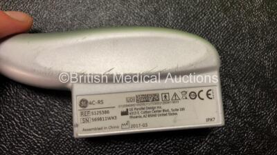 GE Voluson-i BT14 Portable Ultrasound Scanner *Mfd - 03/2004* Software Version - CC200 with 1 x 4C-RS Ultrasound Transducer / Probe *Mfd - 03/2017* (Powers Up with Stock Power Supply, Power Supply Not Included, Slight Damage to Casing - See Photo) *B05047 - 8