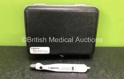 Medtronic Solan Tono-Pen XL Applanation Tonometer in Case (Powers Up)