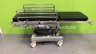 Anetic Aid QA2 Hydraulic Patient Trolley with Cushions (Hydraulics Tested Working) *1674*