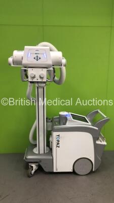 DRGEM Topaz-32D Mobile X-Ray with DRGEM Wireless Digital Flat Panel Detector Model Mano4336W (Powers Up with Key - Key Included - Damage to Machine - See Pictures) *S/N DRK205138A* **Mfd 05/2020**