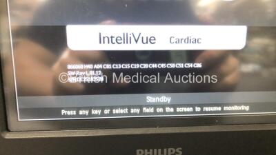 1 x Philips IntelliVue MX400 Patient Monitor Software Revision L.01.12 with 1 x Philips X2 Handheld Patient Monitor Including ECG, SpO2, NBP, Press and Temp Options Software Revision J.10.49 with 1 x Philips M4607A Battery (Both Power Up) - 7