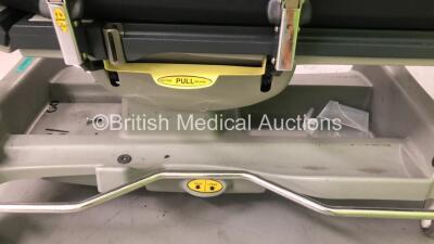 Anetic Aid QA3 Hydraulic Patient Trolley with Mattress (Hydraulics Removed) - 4