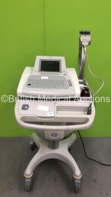 GE MAC 3500 ECG Machine on Stand with 10 Lead ECG Leads (Powers Up - Missing Dial - See Pictures)