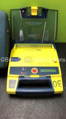 Cardiac Science Powerheart AED G3 Automated External Defibrillator with 1 x Powerheart AED G3 Ref 9146-302 Battery in Carry Case (Powers Up) *SN 5102808* - 2