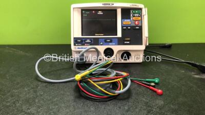 Medtronic Lifepak 20 Defibrillator / Monitor Including ECG and Printer Options and 1 x 4 Lead ECG Lead (Powers Up)