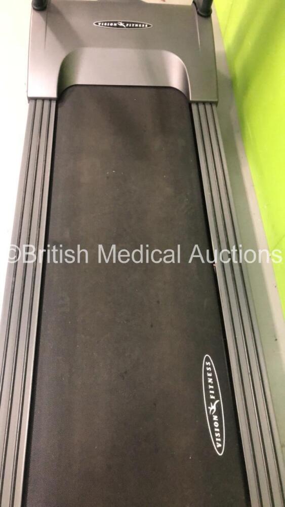 Vision Fitness T9700 Treadmill Powers Up August 2022 Mixed Medical Part 1 British Medical Auctions