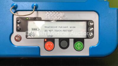 Zoll Autopulse Resuscitation System Model 100 *Mfd 2015* with 1 x Life Band Strap (Powers Up When Tested with Stock Battery-Battery Not Included) - 2